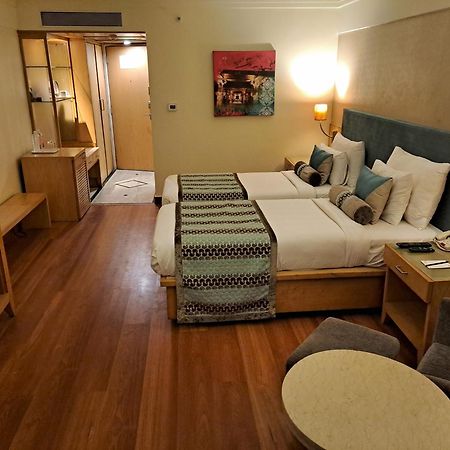 เดอะ ไพรด์ โฮเต็ล นาคปุระ Hotel ภายนอก รูปภาพ