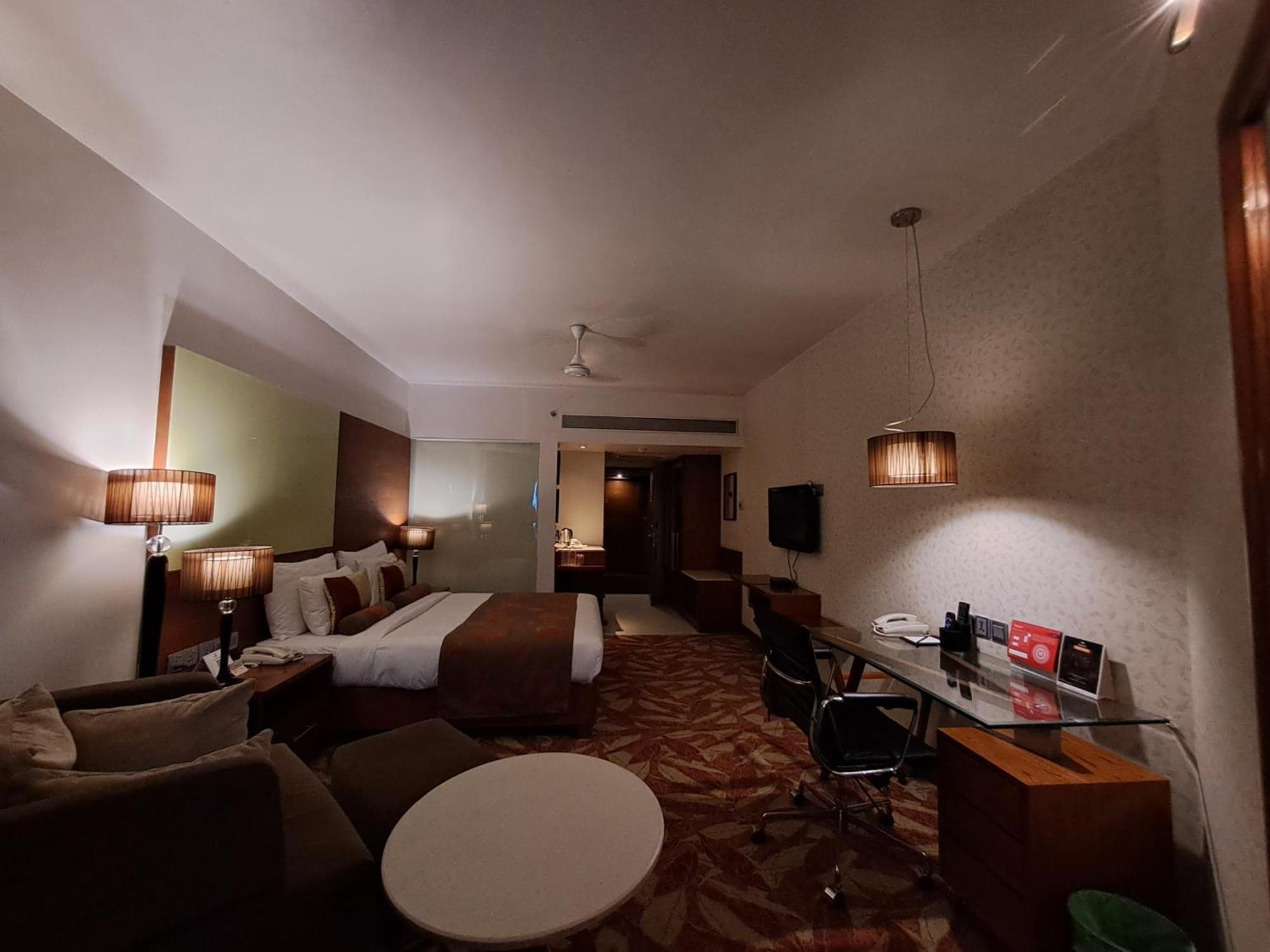 เดอะ ไพรด์ โฮเต็ล นาคปุระ Hotel ภายนอก รูปภาพ