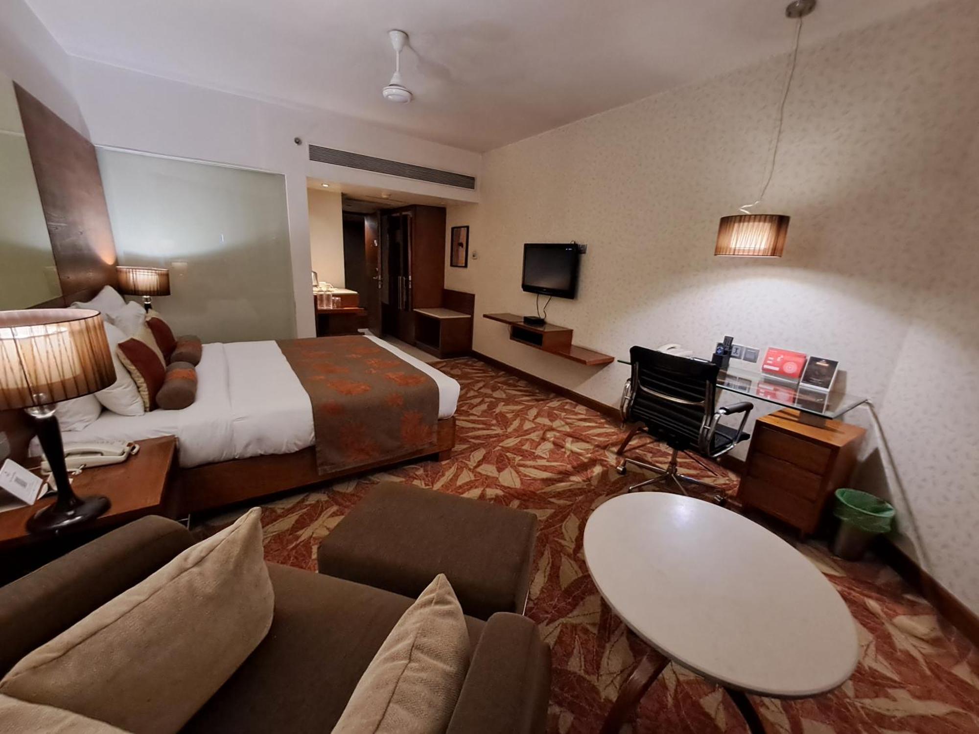 เดอะ ไพรด์ โฮเต็ล นาคปุระ Hotel ภายนอก รูปภาพ